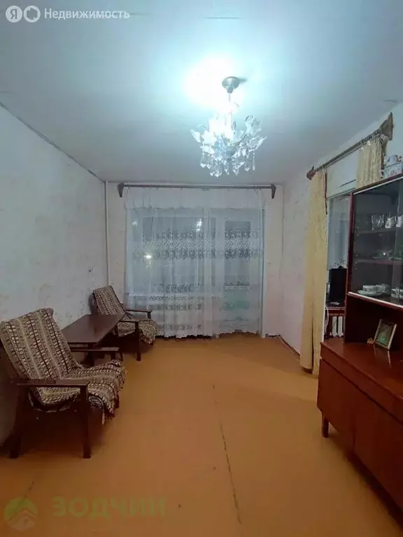 3-комнатная квартира: Канаш, проспект Ленина, 5 (54.5 м) - Фото 0