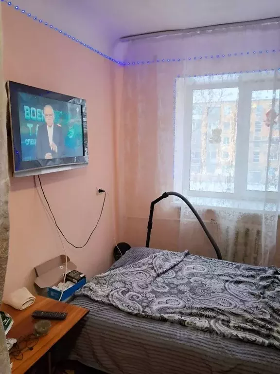 Комната Омская область, Омск Нефтезаводская ул., 18 (14.0 м) - Фото 1