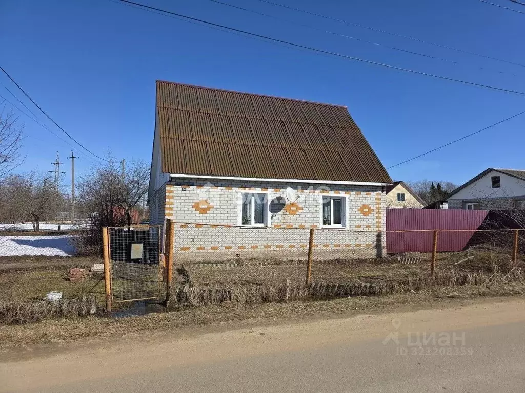 Дом в Брянская область, Дубровка рп ул. Брянская, 14 (104 м) - Фото 1