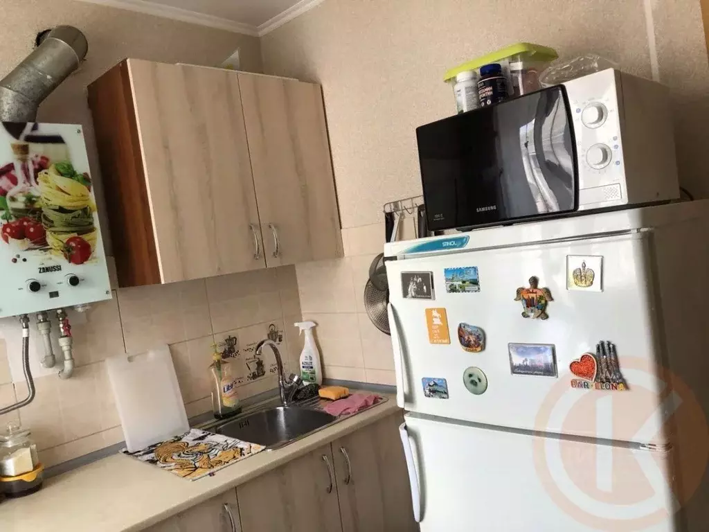 2-к кв. Крым, Симферополь ул. Спера, 16 (43.3 м) - Фото 2