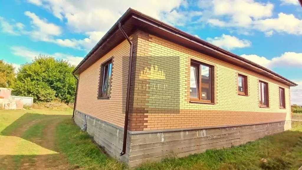 Дом в Краснодарский край, Темрюкский район, Вышестеблиевское с/пос, ... - Фото 1