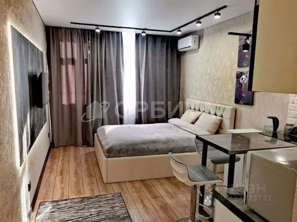 Студия Тюменская область, Тюмень ул. Первооткрывателей, 2 (25.2 м) - Фото 1