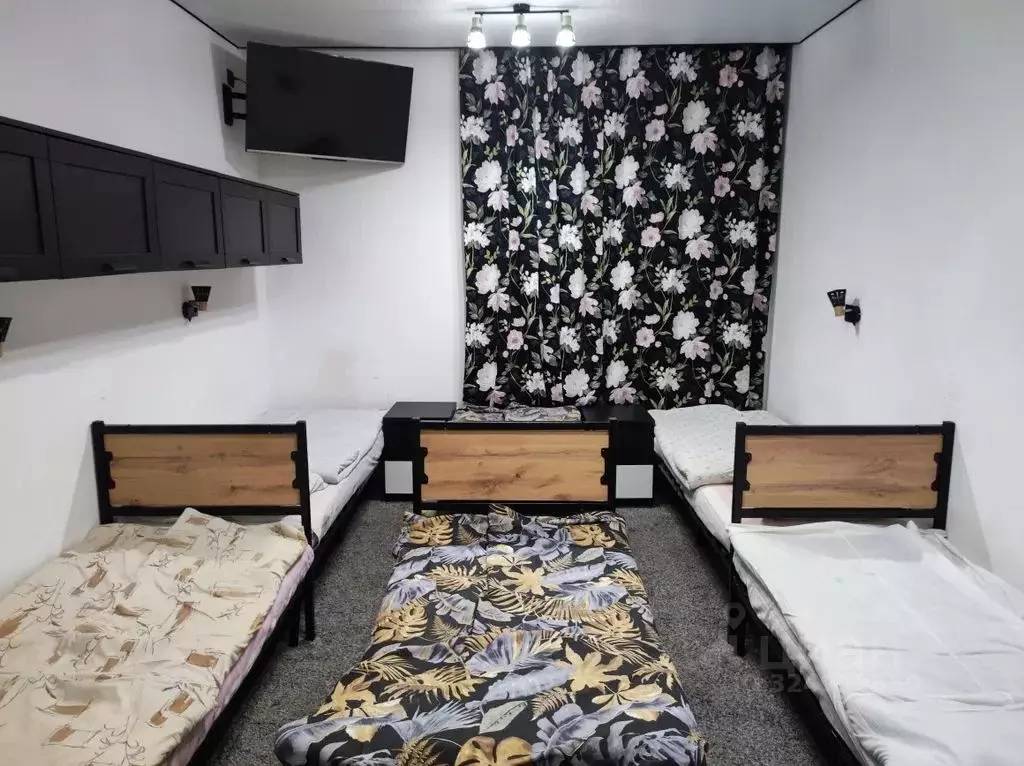 Студия Татарстан, Казань Поперечно-Азинская ул., 68А (32.0 м) - Фото 1