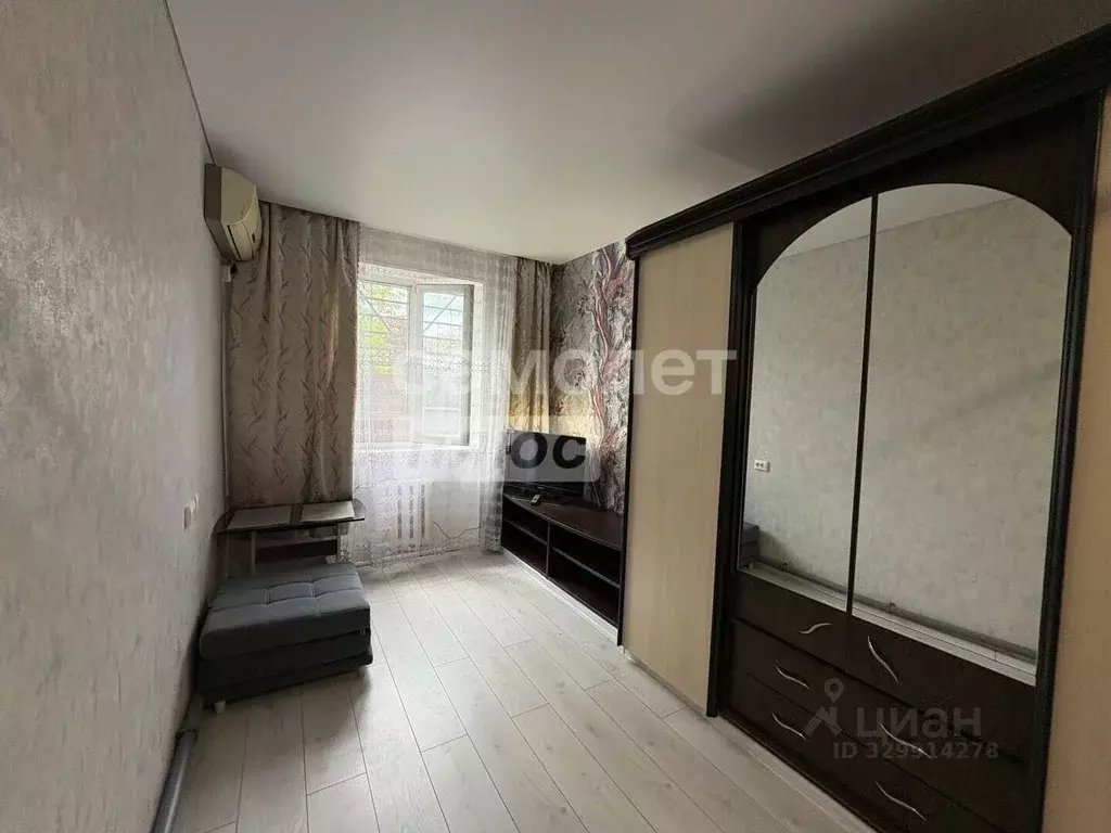 Комната Краснодарский край, Туапсе Армавирская ул., 7 (13.5 м) - Фото 2