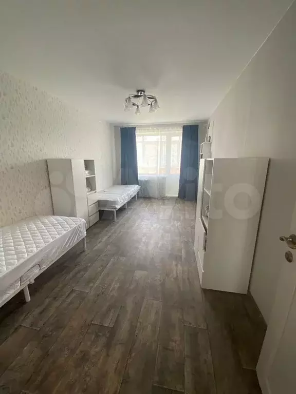 2-к. квартира, 54 м, 1/5 эт. - Фото 0