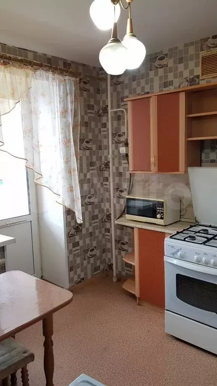 2-к. квартира, 54 м, 4/9 эт. - Фото 1