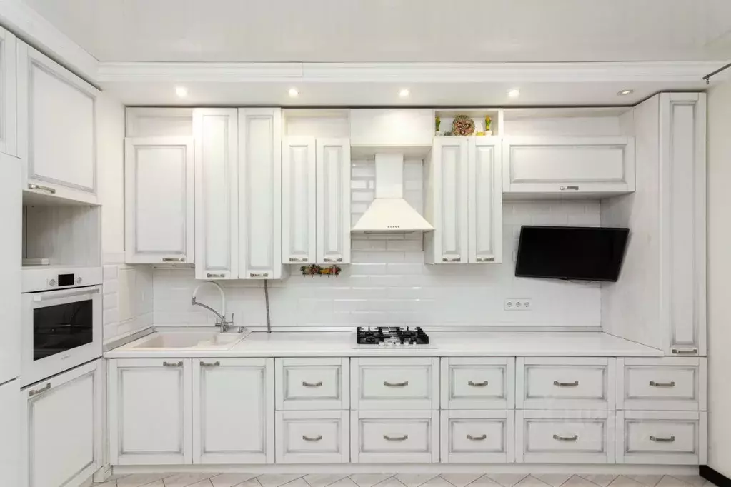 2-к кв. Калининградская область, Калининград Осенняя ул., 4А (66.5 м) - Фото 1