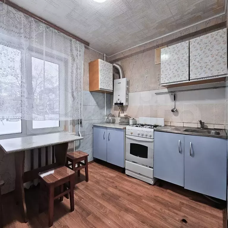 1-к. квартира, 30 м, 1/5 эт. - Фото 0