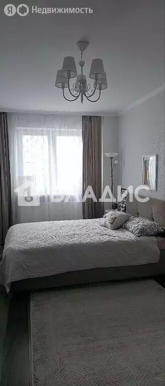 3-комнатная квартира: посёлок Шушары, Вишерская улица, 24 (90 м) - Фото 1