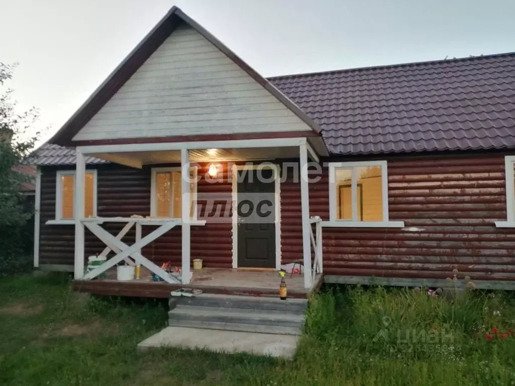 Дом в Рязанская область, Шиловский район, Санское с/пос, с. Санское ... - Фото 1