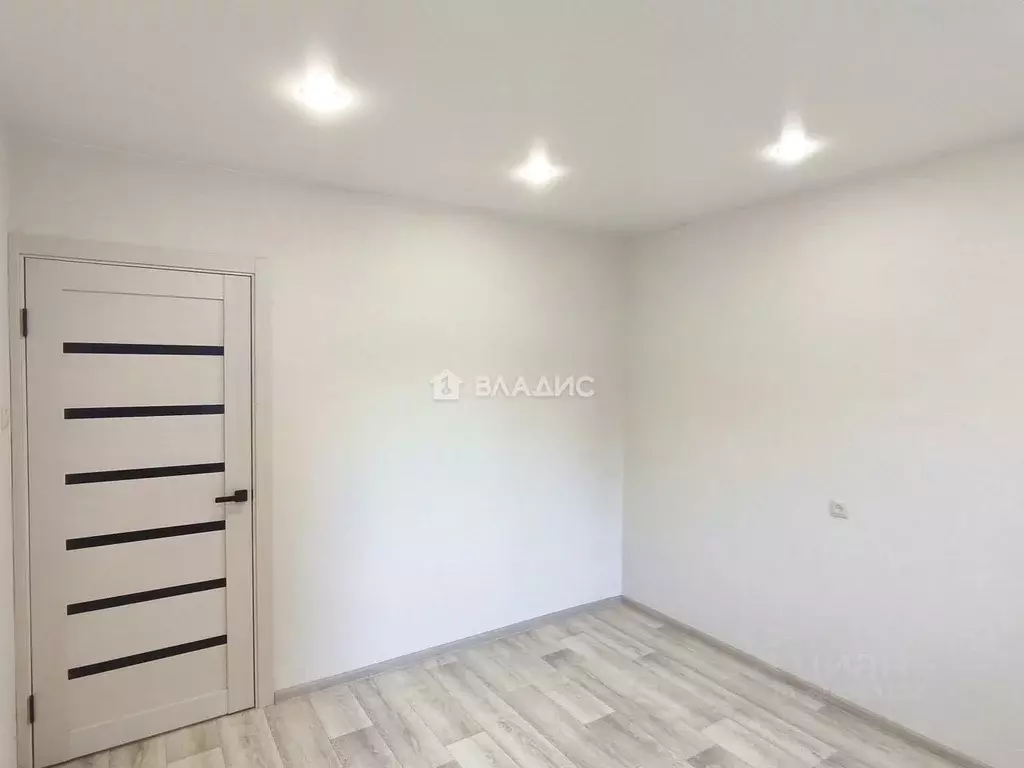 2-к кв. Белгородская область, Белгород ул. Есенина, 12 (50.0 м) - Фото 1