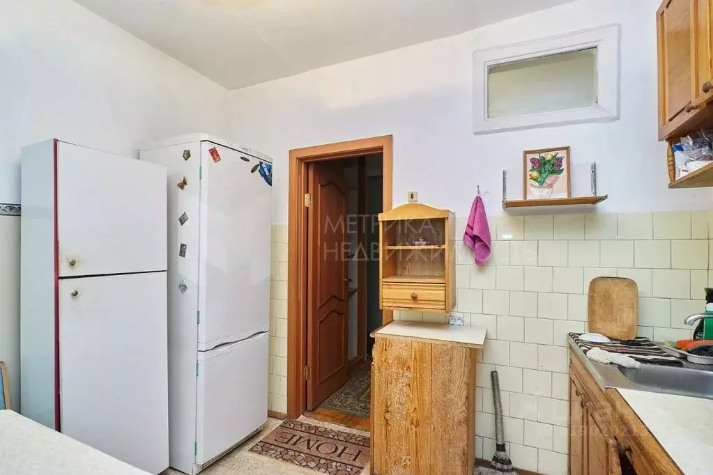 3-к кв. Тюменская область, Тюмень ул. Свердлова, 16 (81.0 м) - Фото 0