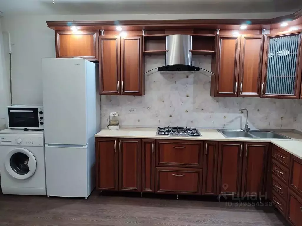 3-к кв. Краснодарский край, Ейск Красная ул. (82.0 м) - Фото 1