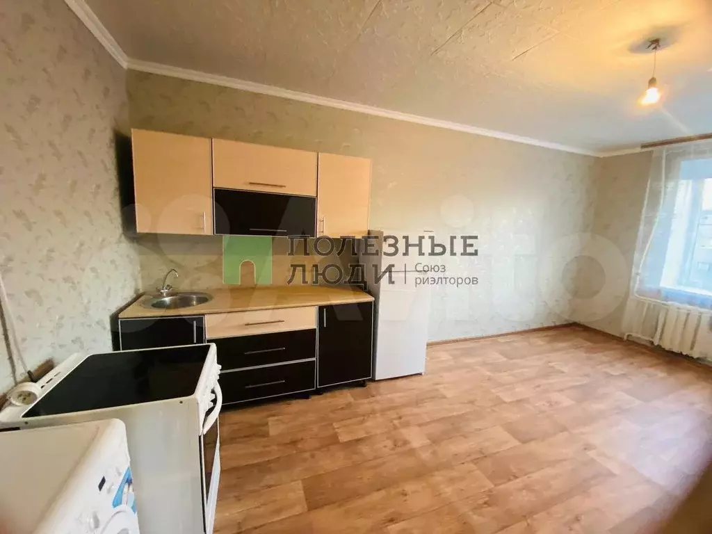 Комната 16 м в 9-к., 4/5 эт. - Фото 1