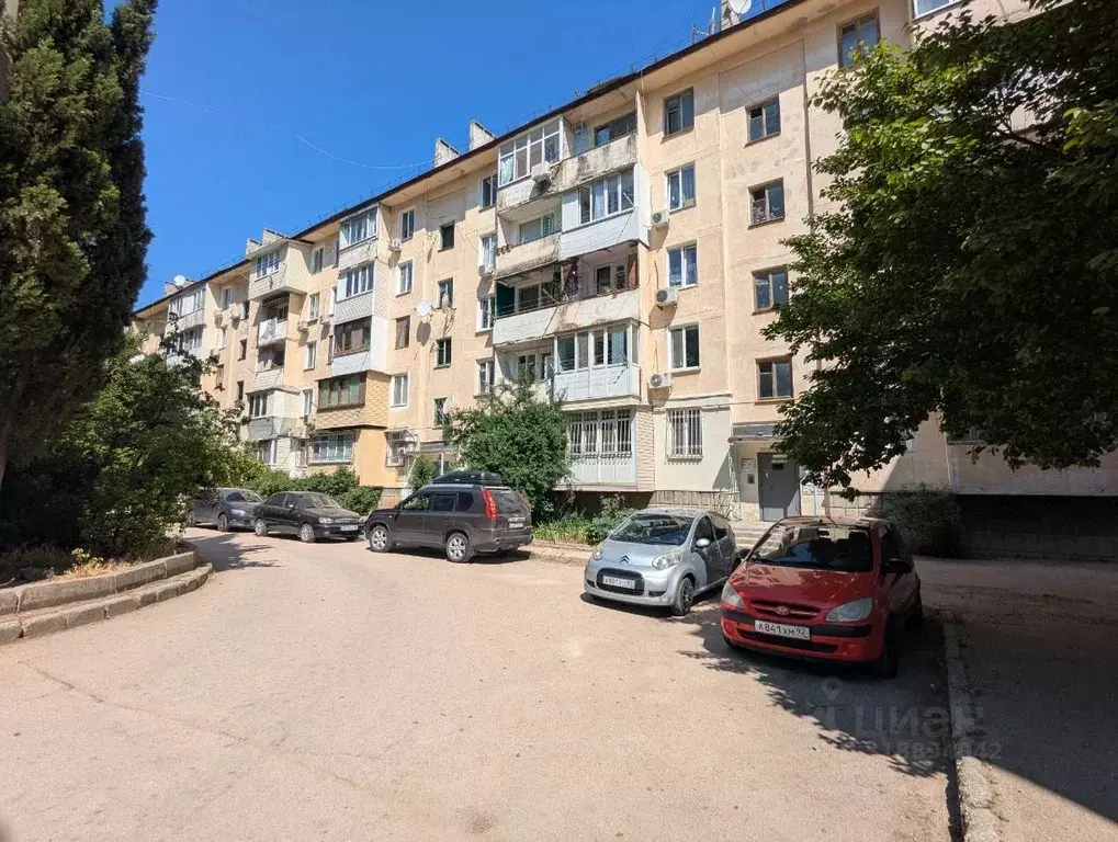 2-к кв. Севастополь просп. Генерала Острякова, 87 (44.0 м) - Фото 0