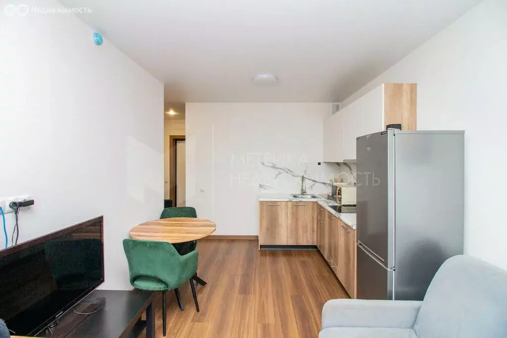 1-комнатная квартира: Тюмень, улица Новосёлов, 103к1 (37.2 м) - Фото 2