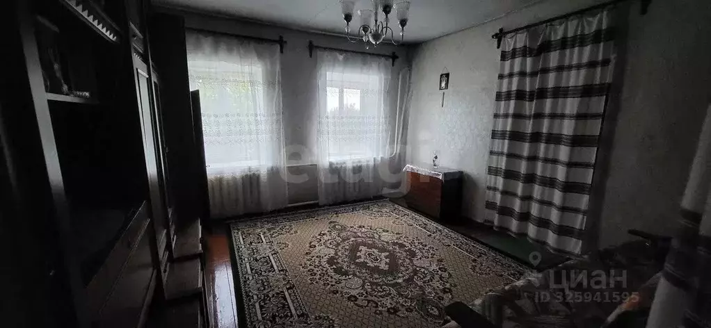 Дом в Ростовская область, Неклиновский район, Платовское с/пос, с. ... - Фото 1