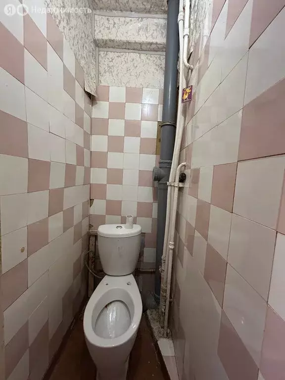 3-комнатная квартира: Колпино, Стахановская улица, 22 (58 м) - Фото 0