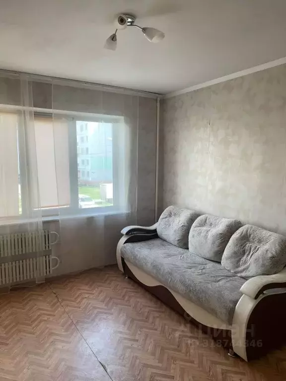 1-к кв. Омская область, Омск Краснознаменная ул., 26к3 (33.0 м) - Фото 0