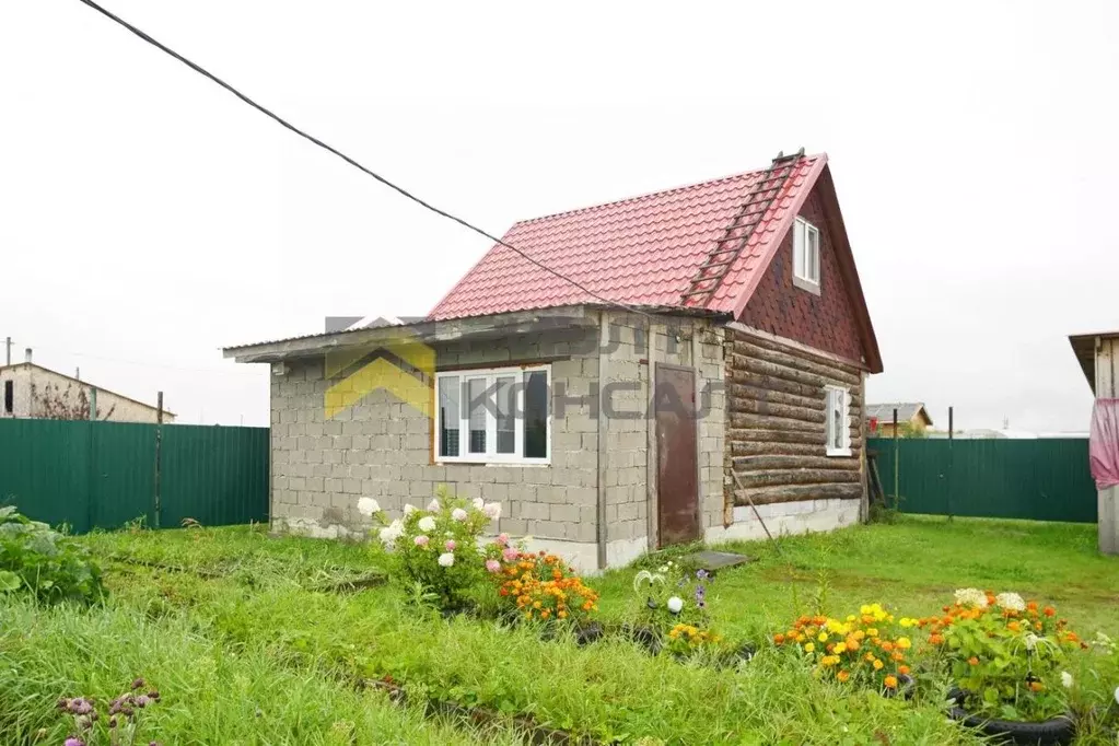 Дом в Омская область, Омский район, с. Надеждино ул. Ясеневая (63 м) - Фото 1