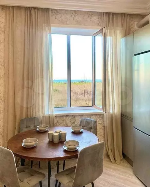 2-к. квартира, 80 м, 2/10 эт. - Фото 1