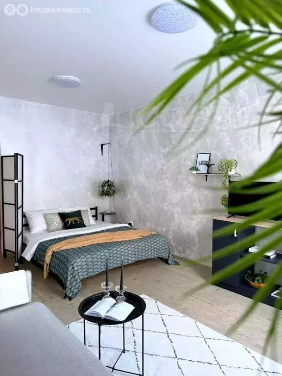 Квартира-студия: Тюмень, улица Республики, 204к3 (43.5 м) - Фото 2