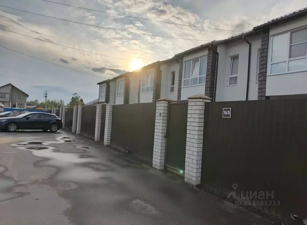 Таунхаус в Нижегородская область, Бор городской округ, пос. Неклюдово ... - Фото 1