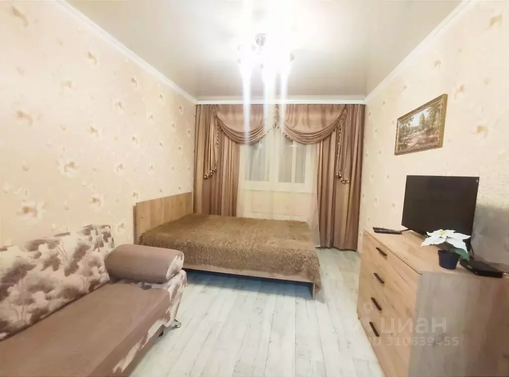 1-к кв. Тюменская область, Тобольск 15-й мкр, 34 (42.0 м) - Фото 0