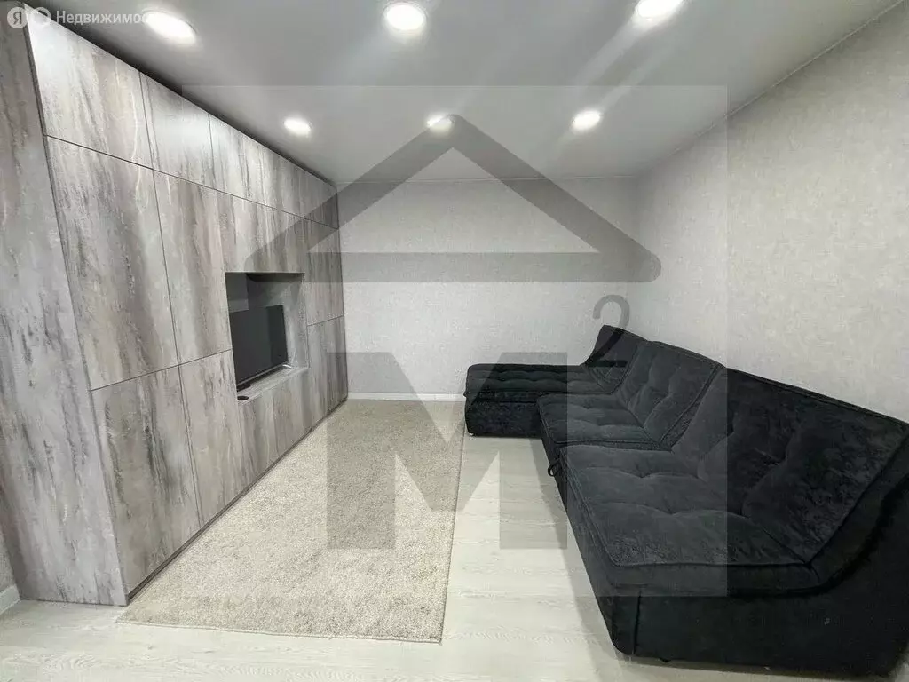 3-комнатная квартира: Абакан, улица Крылова, 75 (62 м) - Фото 1