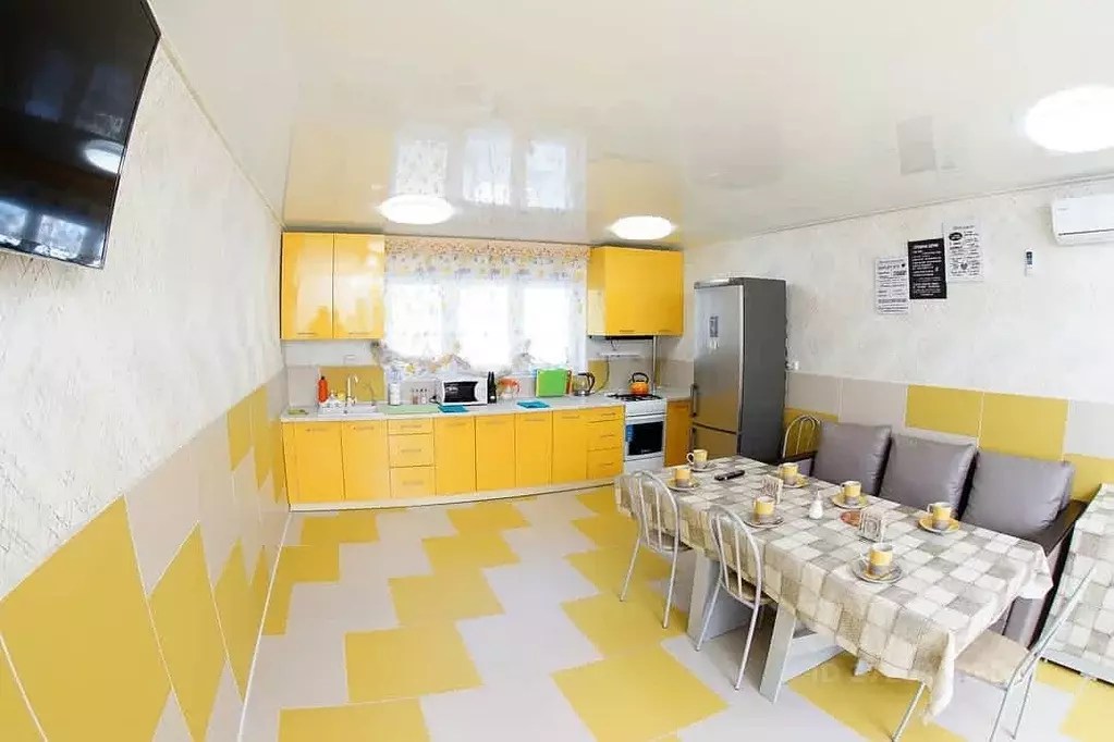 Дом в Башкортостан, Уфа ул. Мусы Гали, 103А (800 м) - Фото 2