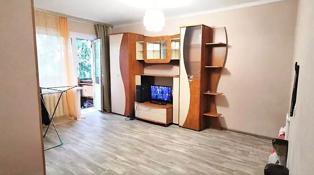 1-к кв. Иркутская область, Иркутск ул. Станиславского, 5 (30.0 м) - Фото 2