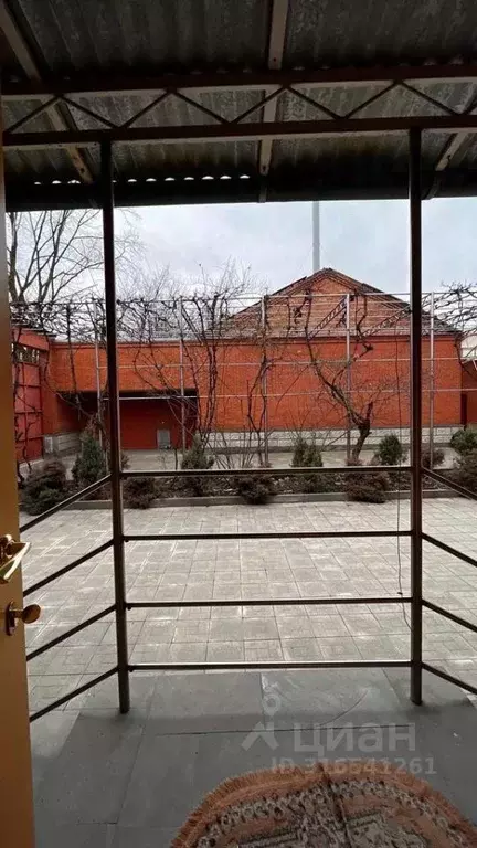 Дом в Северная Осетия, Владикавказ ул. Цаликова, 41А (90 м) - Фото 1
