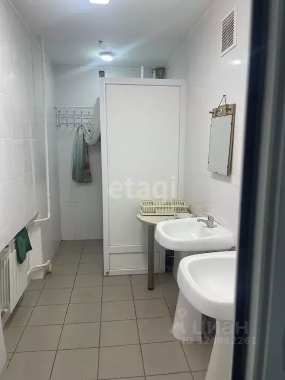 Комната Тюменская область, Тюмень Фабричная ул., 22 (12.7 м) - Фото 1