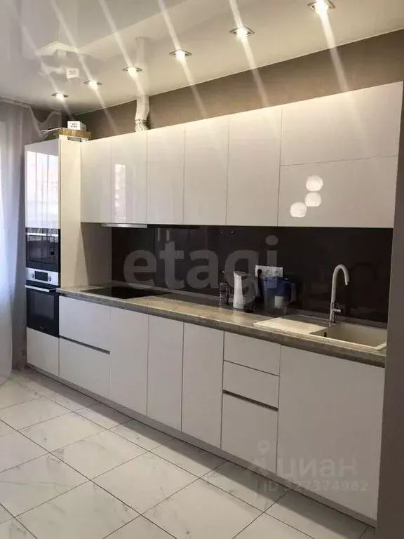 3-к кв. Иркутская область, Иркутск Байкальская ул., 289/8 (80.0 м) - Фото 1