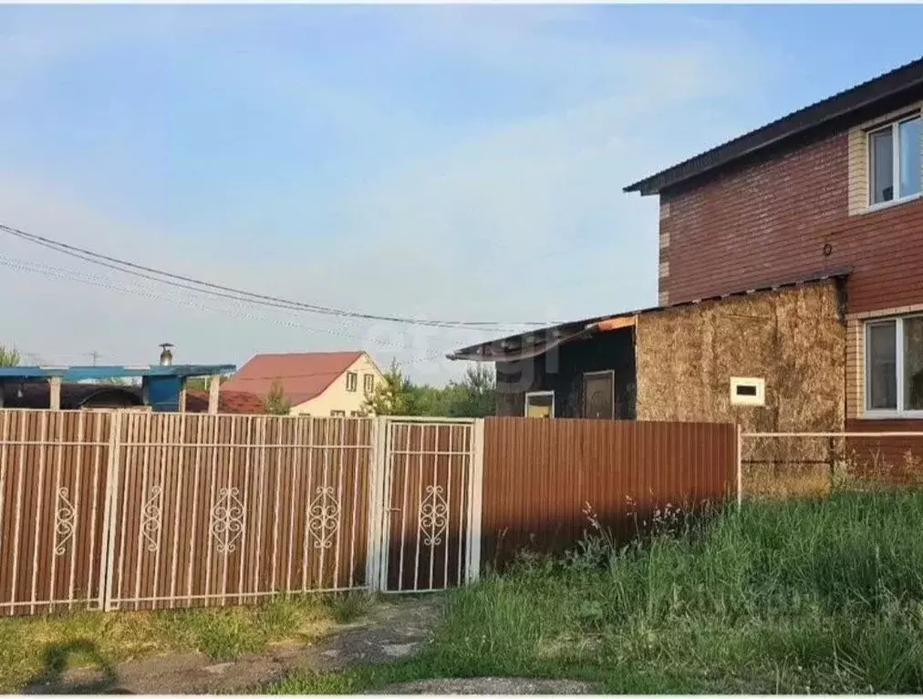 Таунхаус в Башкортостан, Уфа городской округ, д. Самохваловка ул. ... - Фото 1