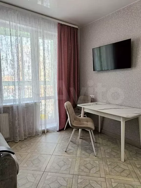 1-к. квартира, 40 м, 8/17 эт. - Фото 1