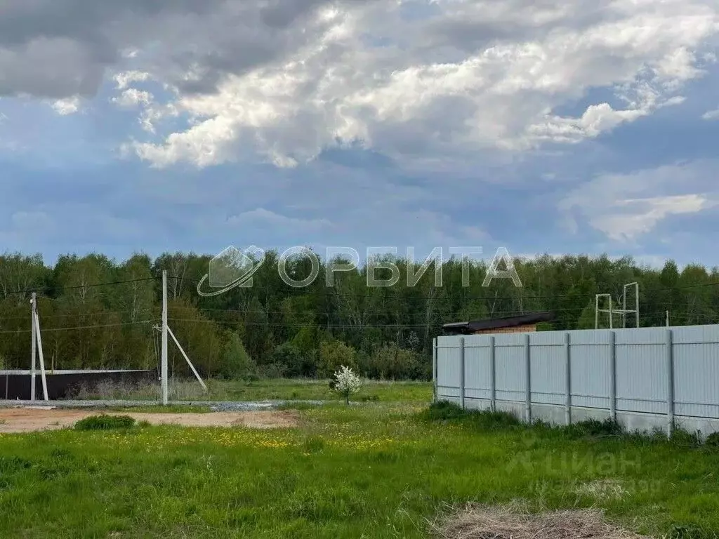 Участок в Тюменская область, Тюменский район, д. Падерина  (8.1 сот.) - Фото 1
