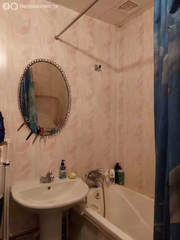 3-комнатная квартира: Кедровый, улица Мира, 1 (53.5 м) - Фото 1