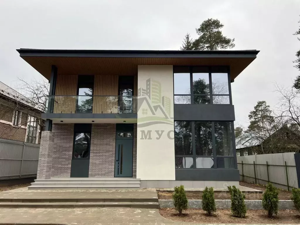 Коттедж в Московская область, Люберцы городской округ, Малаховка пгт ... - Фото 1