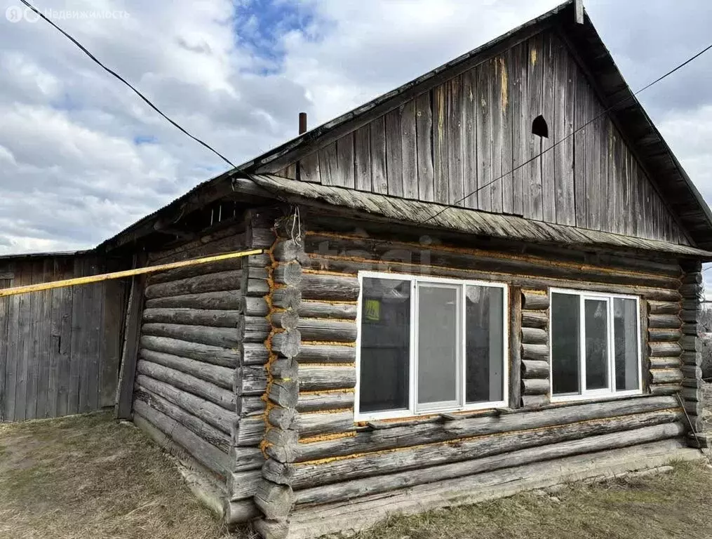 Дом в село Тюнево, Центральная улица (49.7 м) - Фото 1