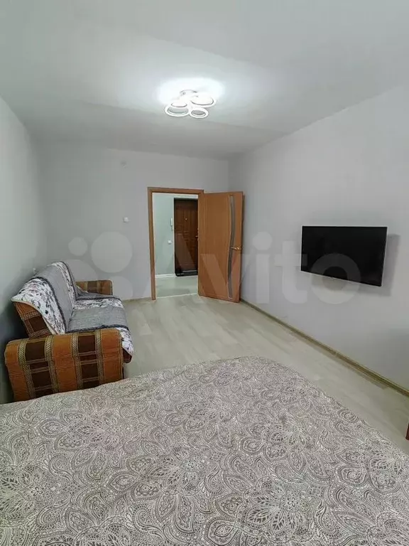 1-к. квартира, 40 м, 2/14 эт. - Фото 1