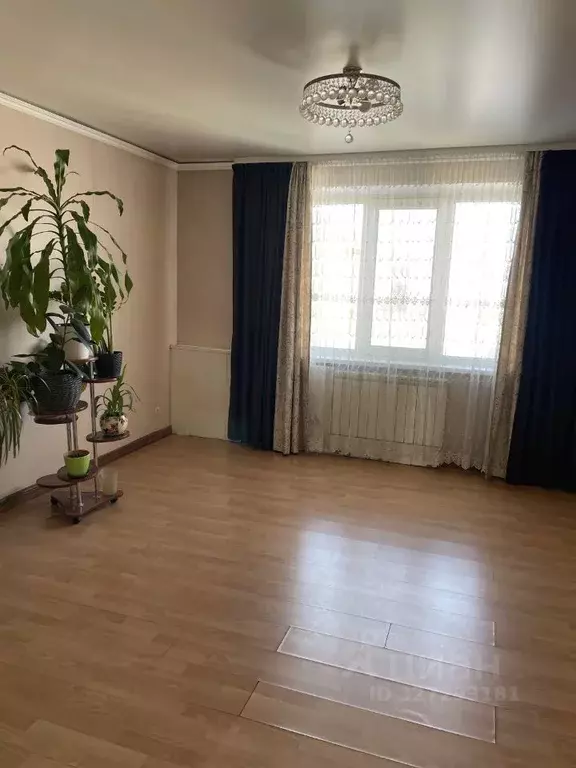 3-к кв. Омская область, Омск ул. Конева, 24 (71.1 м) - Фото 1