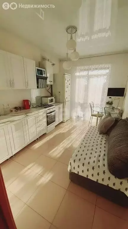 2-комнатная квартира: Геленджик, улица Циолковского, 13Б (55.8 м) - Фото 0