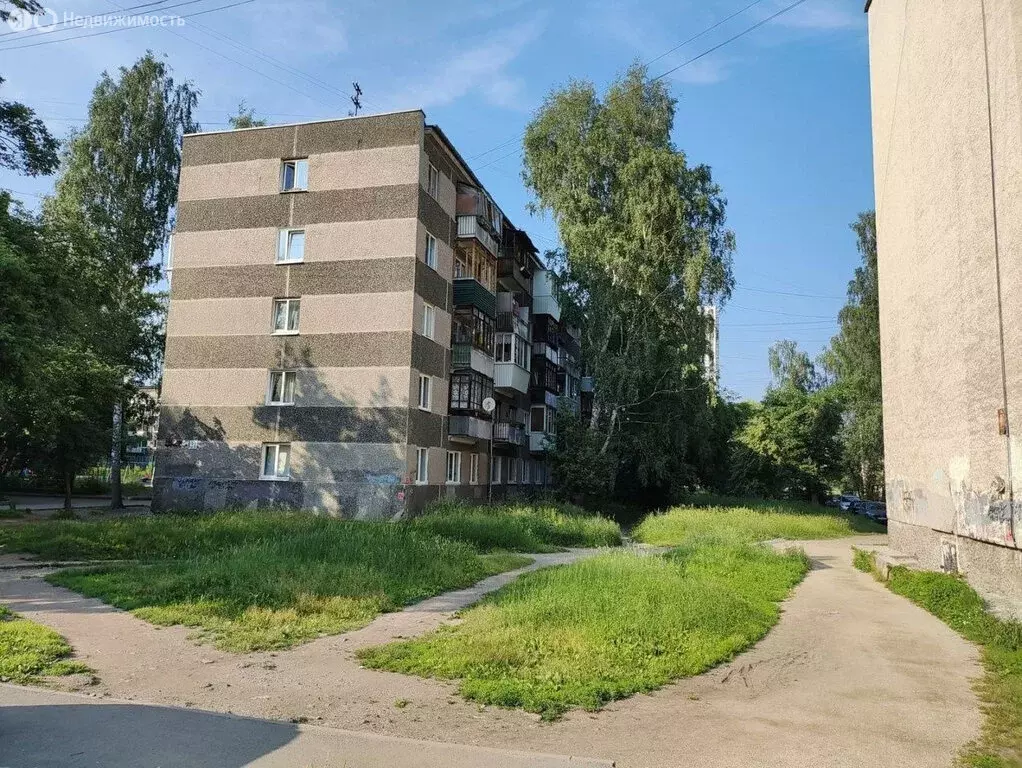 2-комнатная квартира: Екатеринбург, Надеждинская улица, 21 (36.2 м) - Фото 1