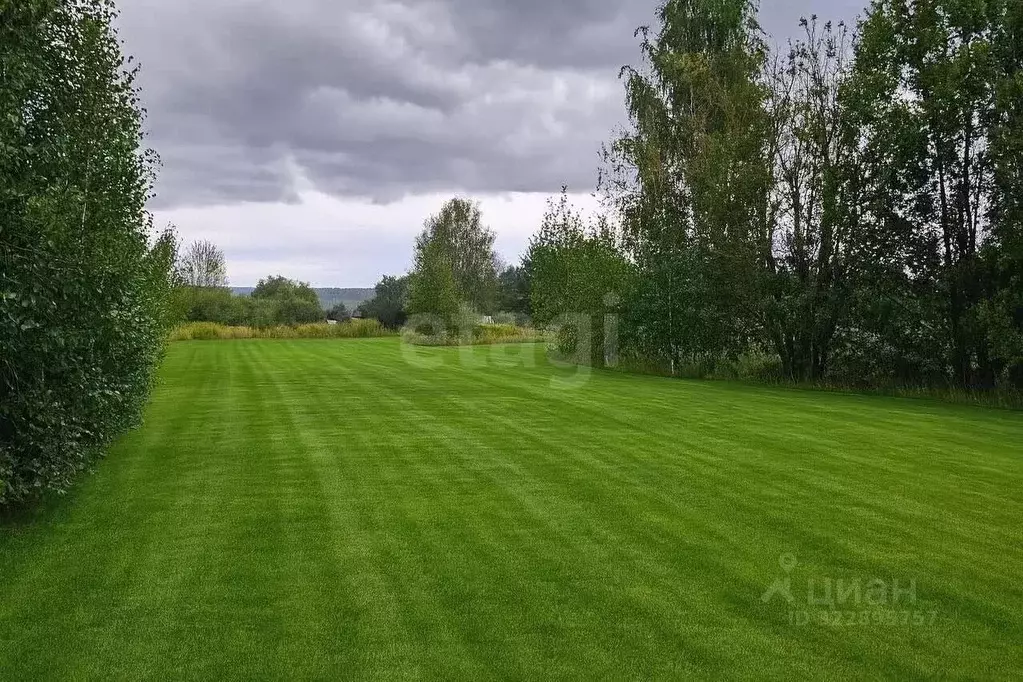 Участок в Калужская область, Город Калуга городской округ, с. Спас 43А ... - Фото 0