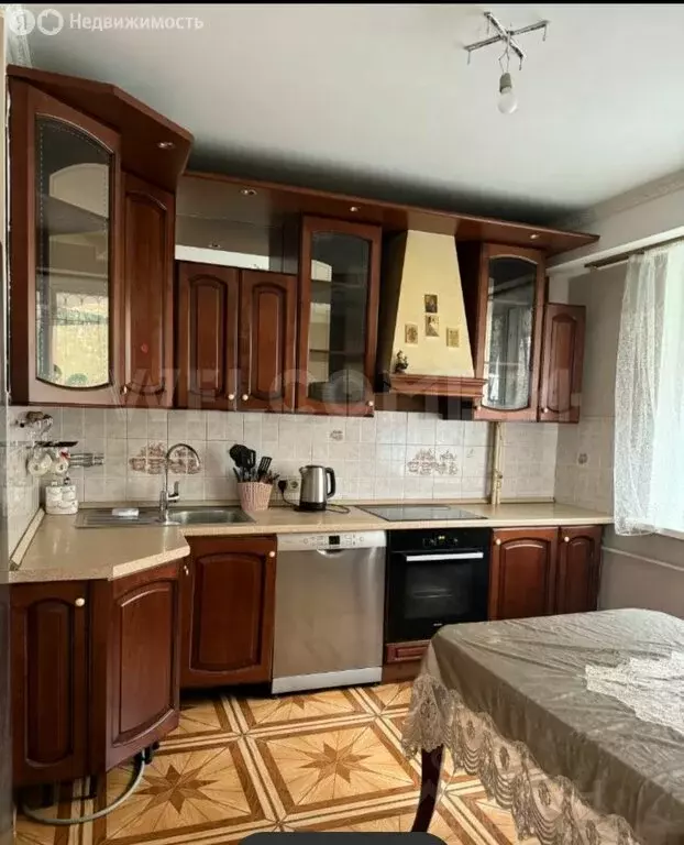 3-комнатная квартира: Москва, улица Цюрупы, 6 (75 м) - Фото 1