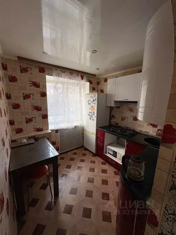 2-к кв. Вологодская область, Череповец ул. Гагарина, 39 (42.0 м) - Фото 1