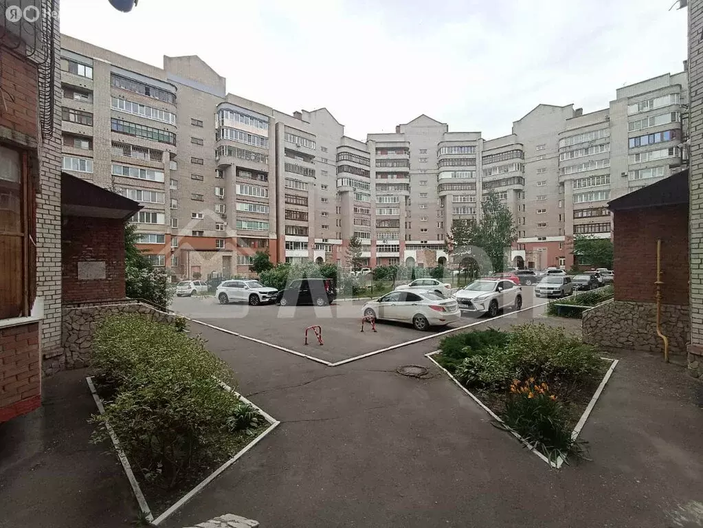 4-комнатная квартира: Омск, улица Сулеймана Стальского, 12/1 (154.8 м) - Фото 1