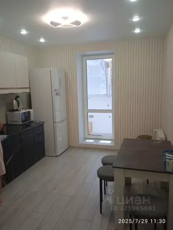 1-к кв. Саратовская область, Энгельс ул. Колотилова, 100 (38.0 м) - Фото 2