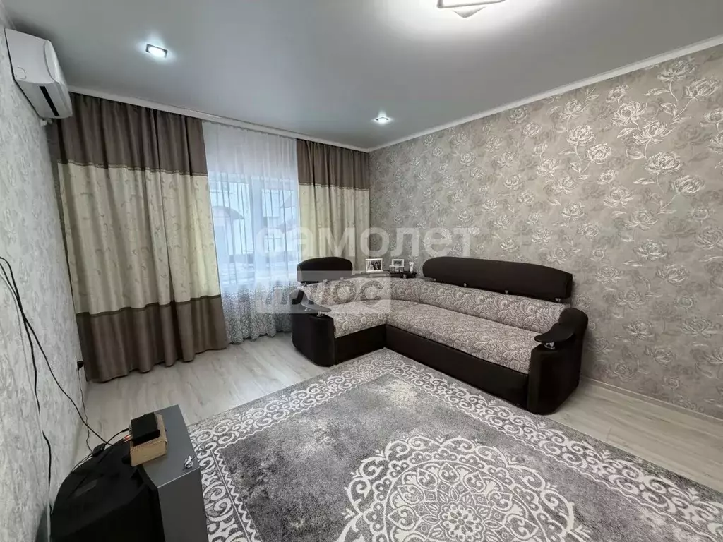 2-к кв. Краснодарский край, Абинск ул. Горького (71.7 м) - Фото 2